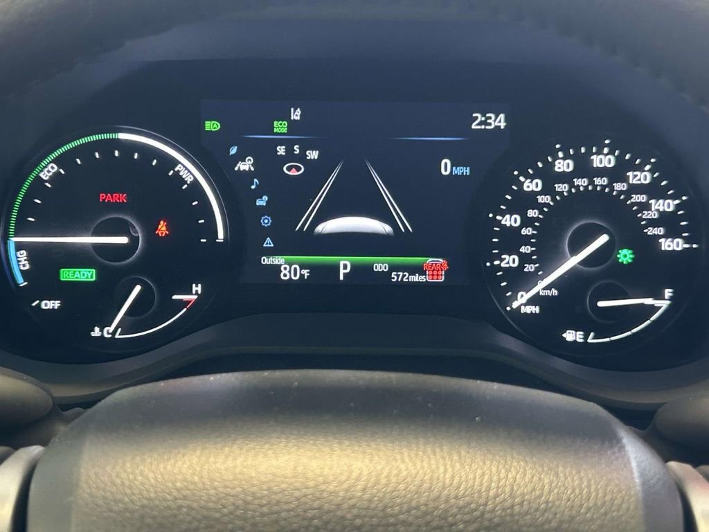 Used 2026 Toyota Sienna XLE FWD image 31