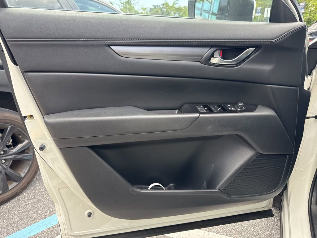 Used 2021 MAZDA CX-5 Touring image 13