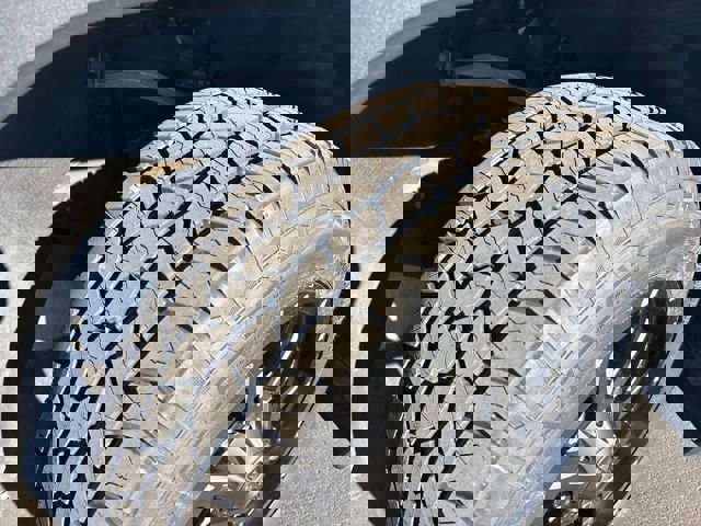 Certified 2024 GMC Sierra 1500 SLT image 27