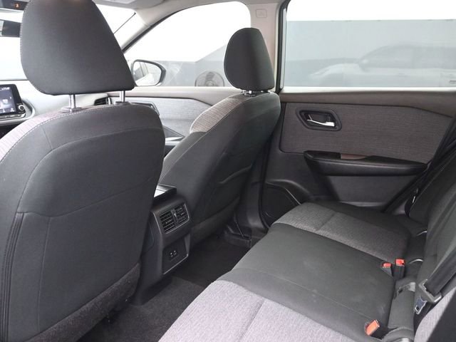 Used 2023 Nissan Rogue SV AWD/4WD image 10