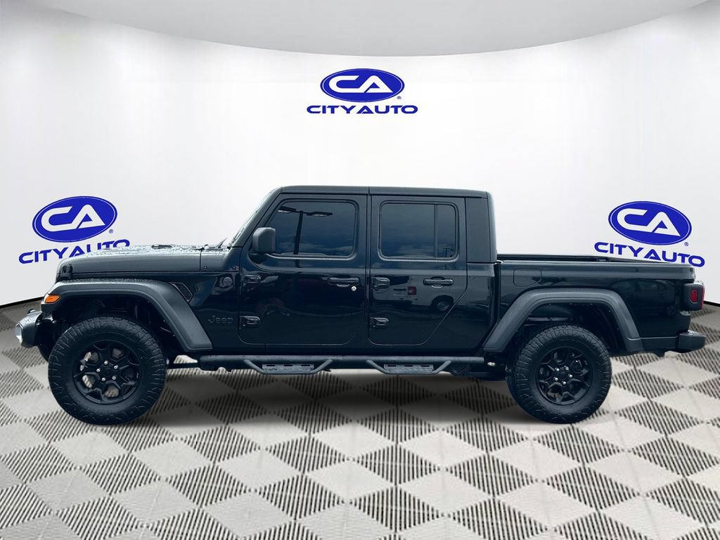 Used 2023 Jeep Gladiator Sport w/ Off Road Group AWD/4WD image 8