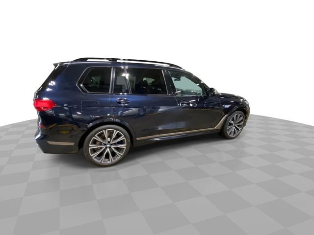 Used 2020 BMW X7 M50i image 2