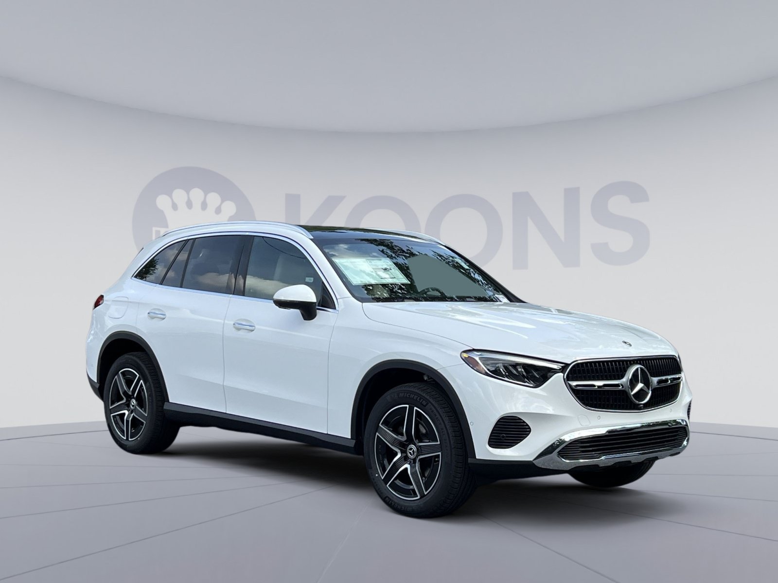 New 2026 Mercedes-Benz GLC 300 4MATIC image 2