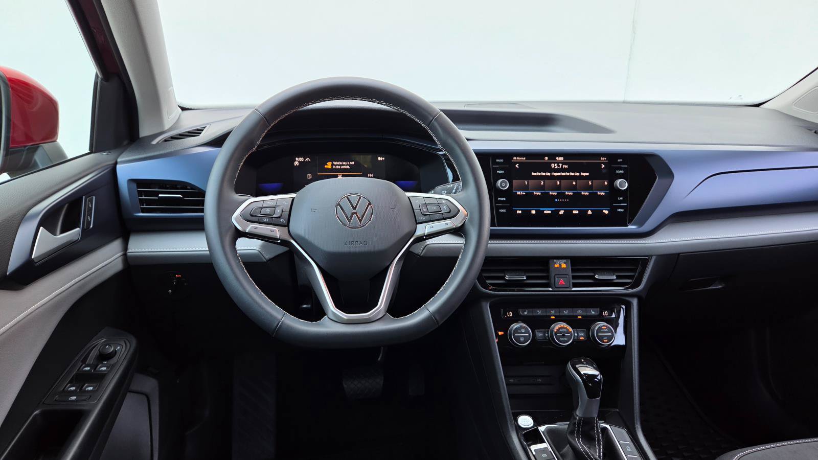 Certified 2024 Volkswagen Taos SE AWD/4WD image 24