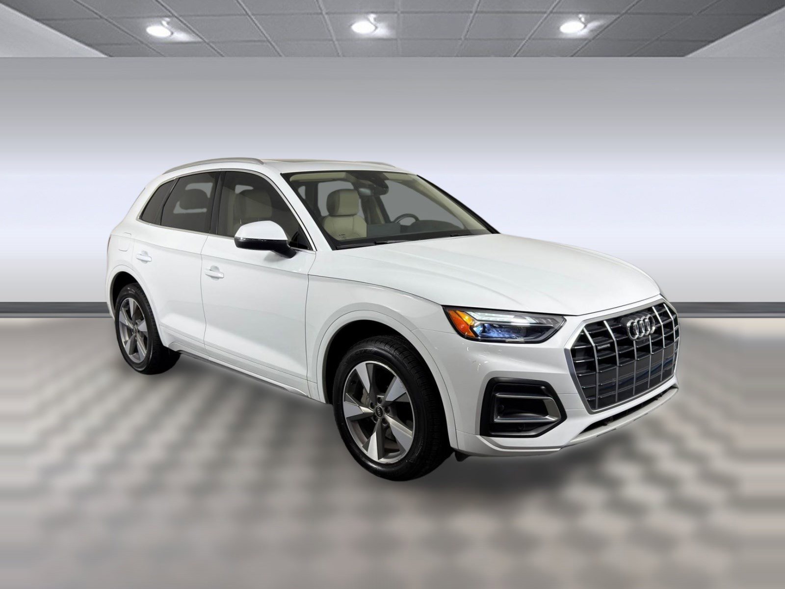 Used 2023 Audi Q5 2.0T Premium Plus w/ Premium Plus Package image 7