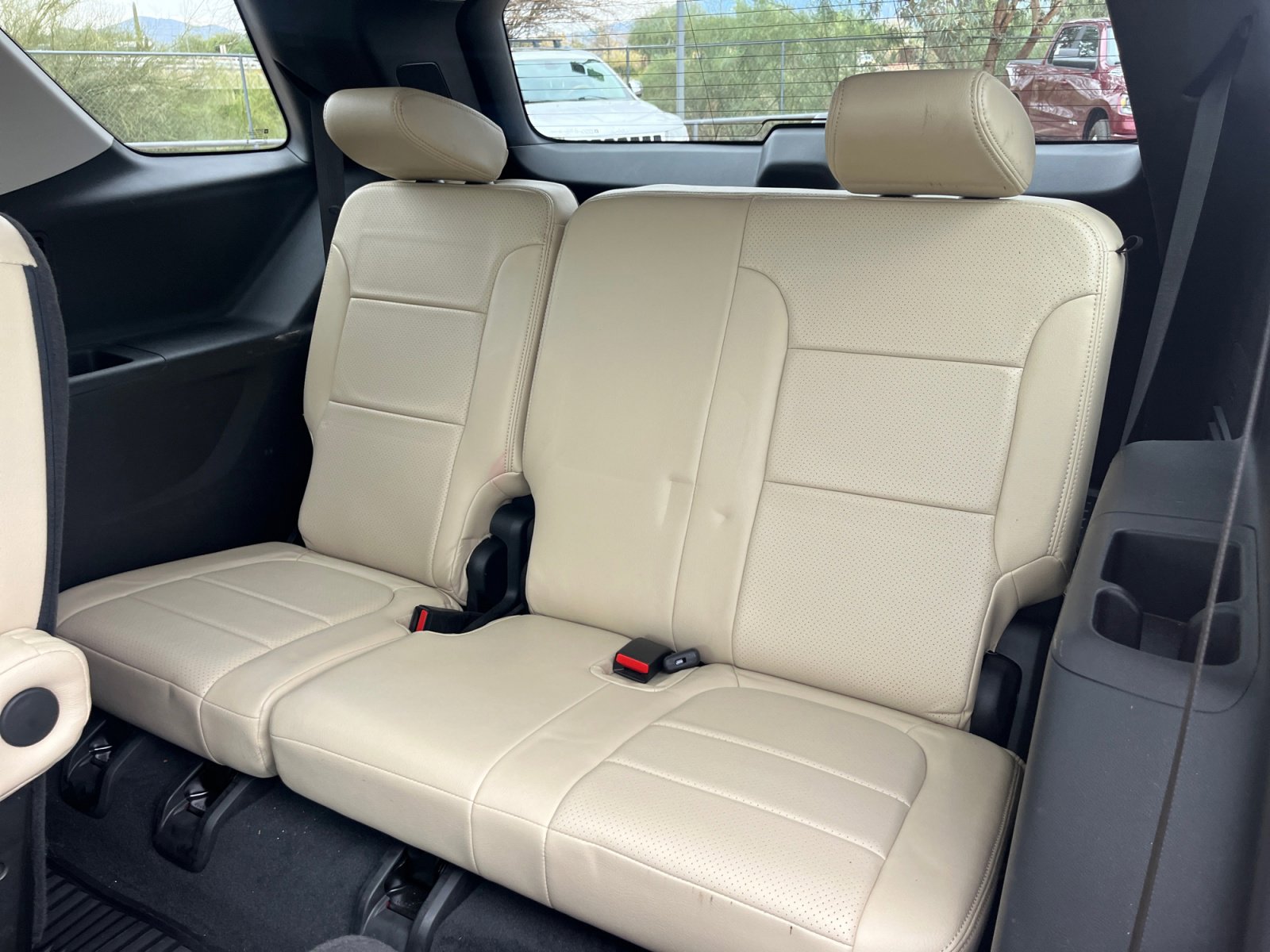 Used 2021 Chevrolet Traverse Premier w/ LPO, Cargo Package image 17