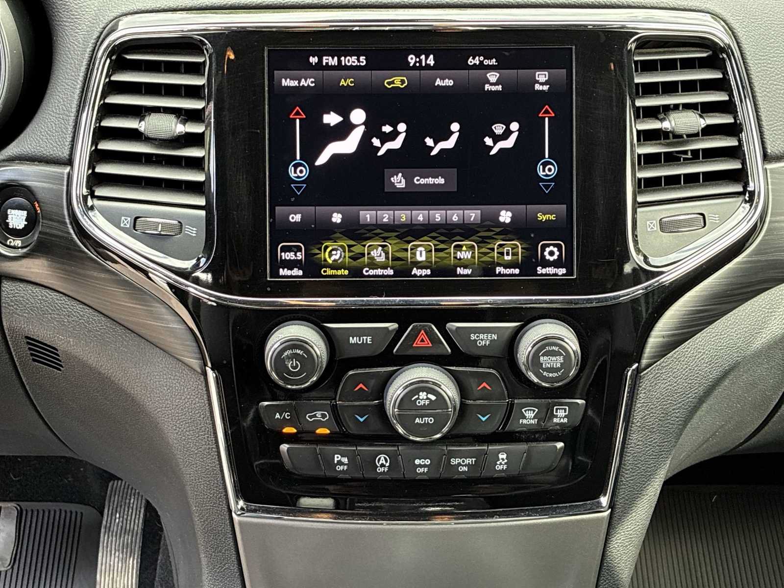 Used 2020 Jeep Grand Cherokee Altitude AWD/4WD image 17