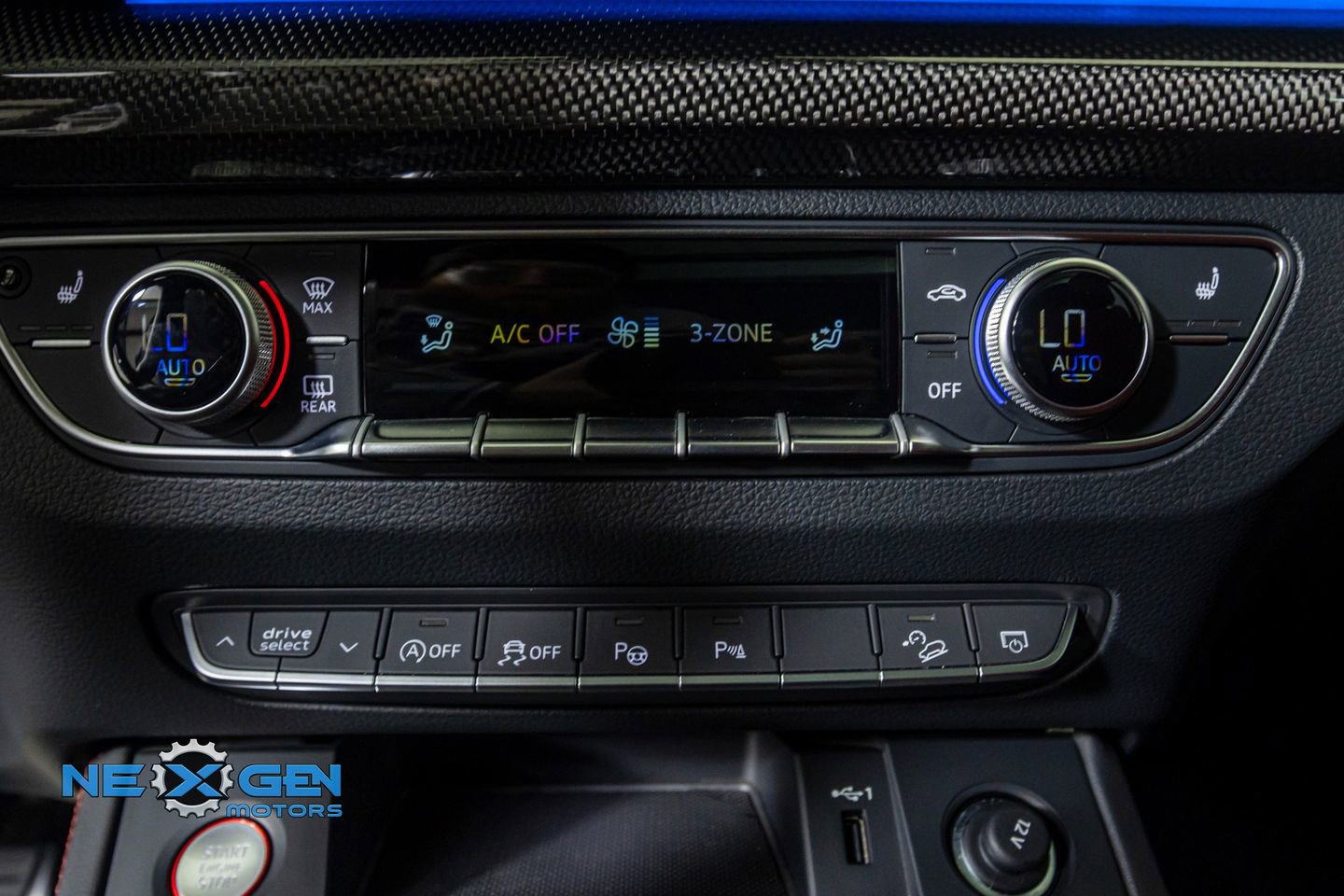 Used 2024 Audi SQ5 Prestige image 19