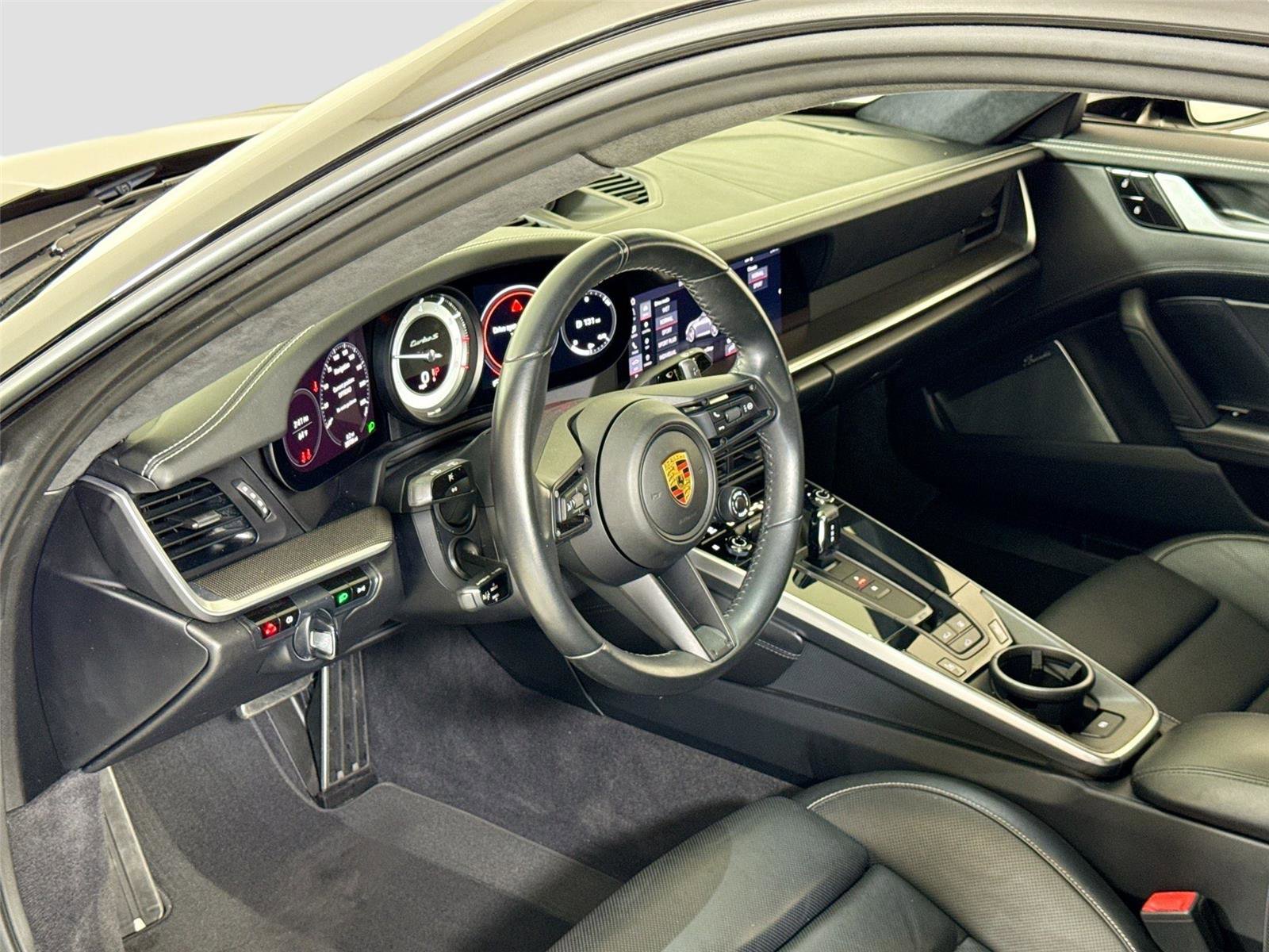 Used 2021 Porsche 911 Turbo S image 13