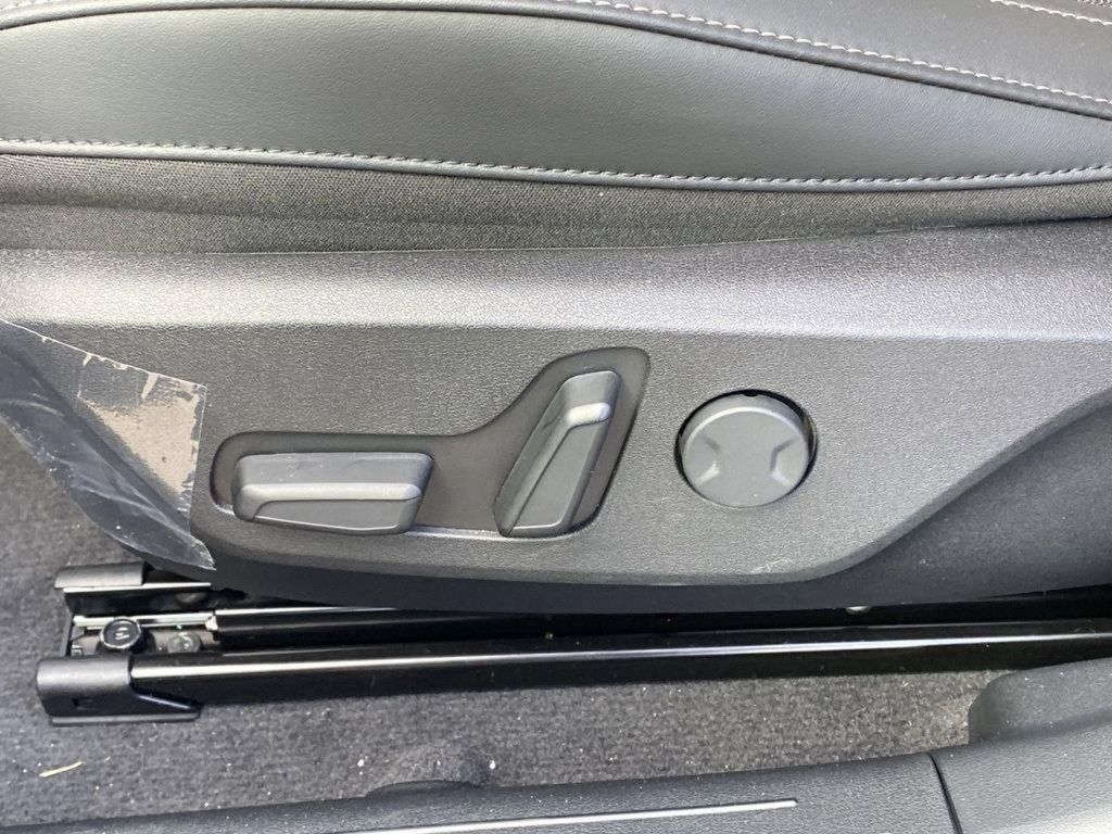 New 2025 Kia EV6 Light AWD/4WD image 13