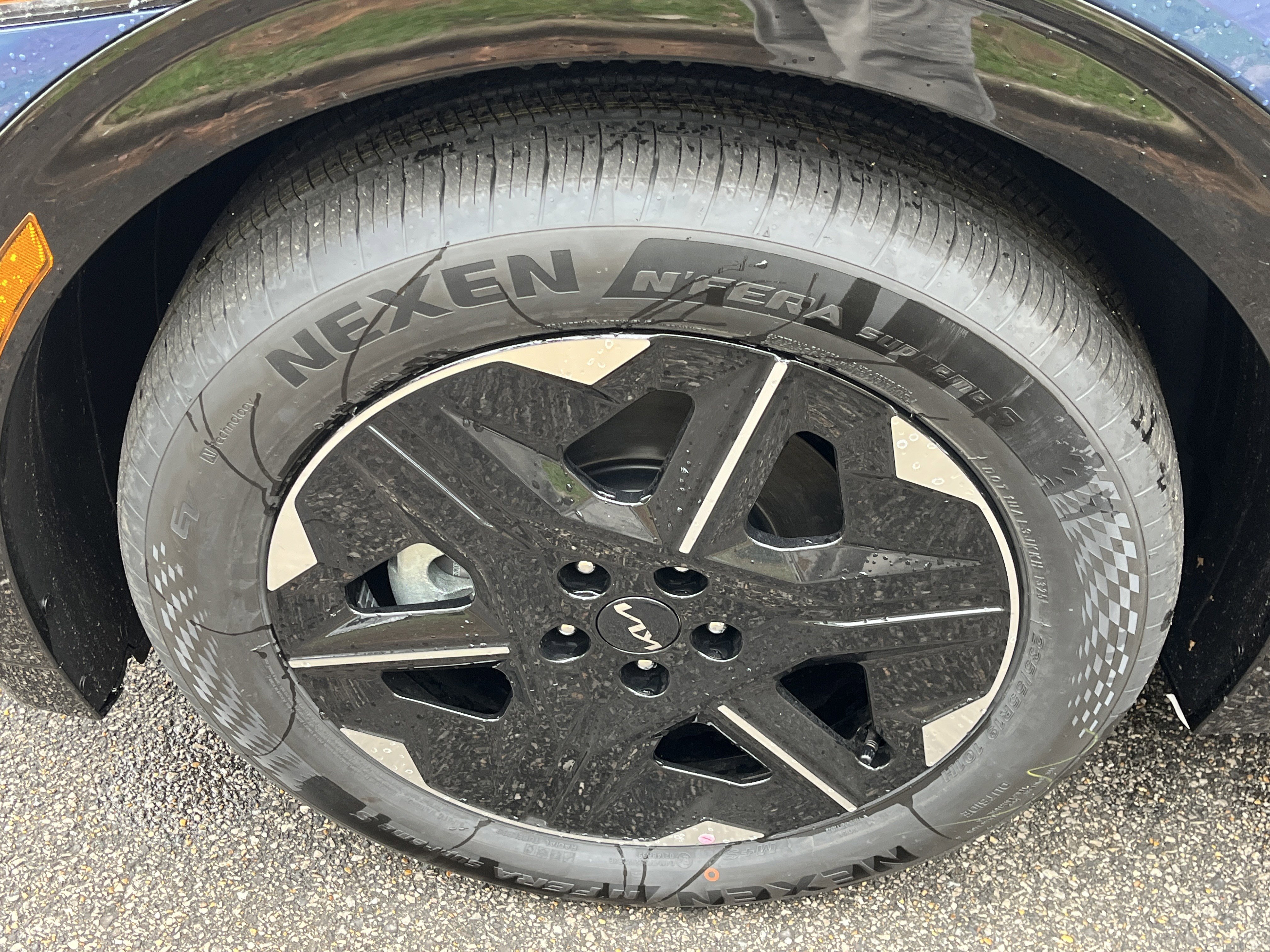 New 2025 Kia EV6 Wind image 22