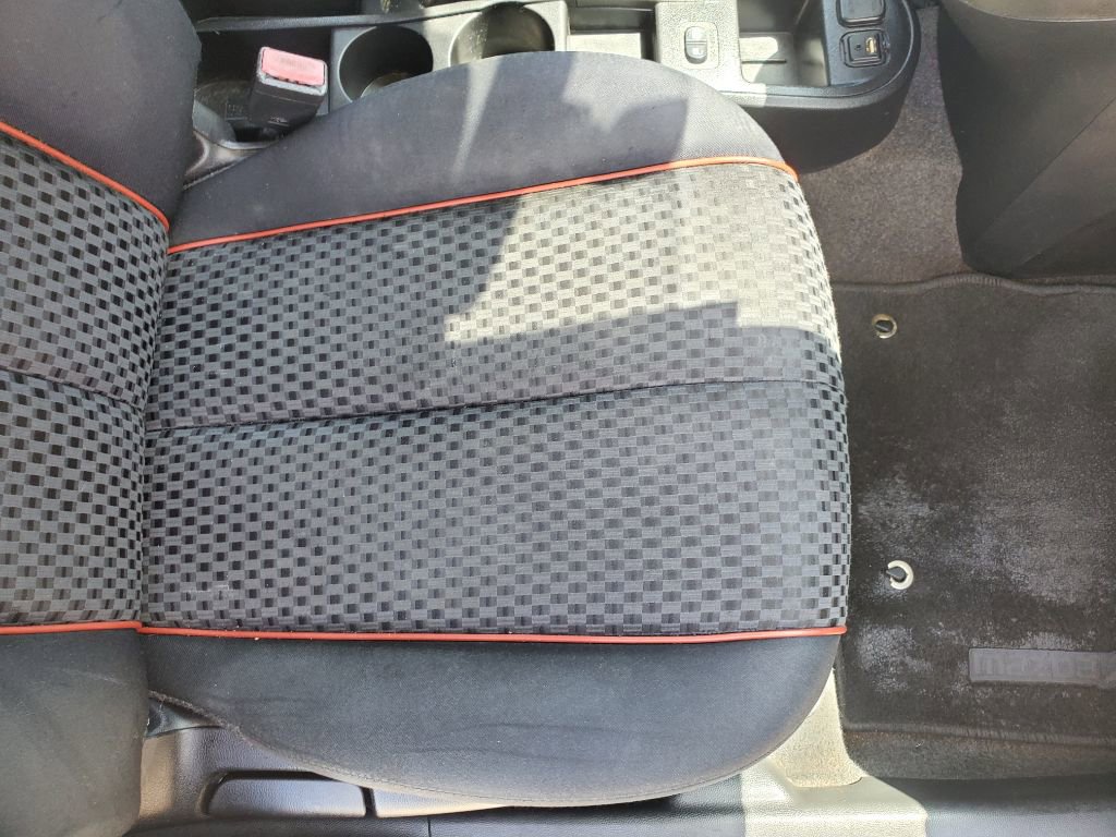 Used 2013 MAZDA MAZDA2 Touring FWD image 37
