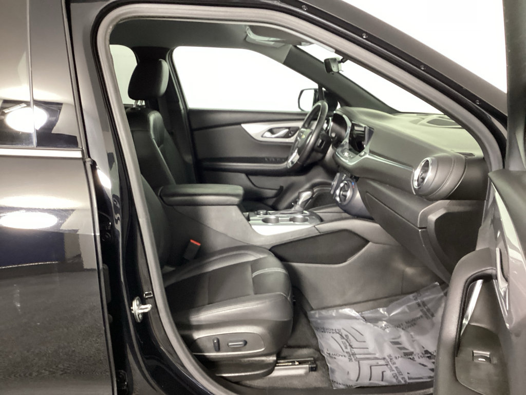 Used 2022 Chevrolet Blazer LT w/ Redline Edition AWD/4WD image 10
