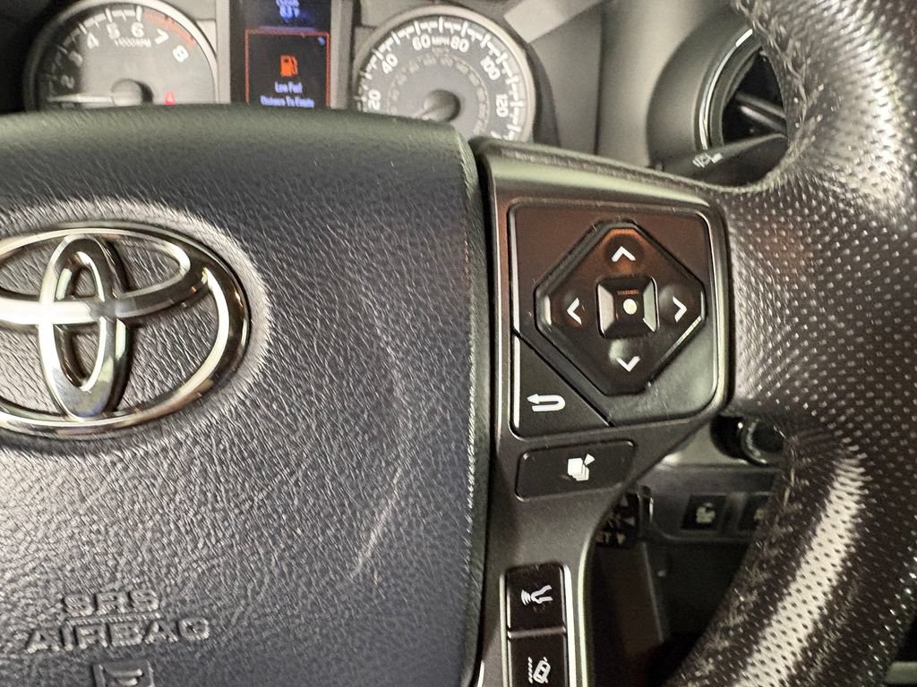 Used 2019 Toyota Tacoma TRD Sport w/ Technology Package AWD/4WD image 21