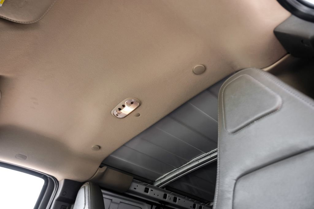 Used 2022 Chevrolet Express 2500 Extended w/ Driver Convenience Package image 28