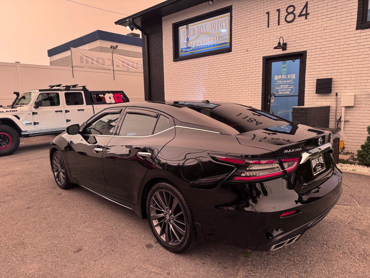 Used 2019 Nissan Maxima Platinum w/ Reserve Package FWD image 3