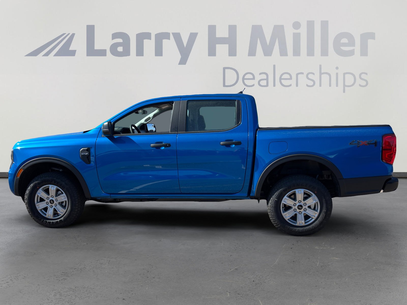 New 2025 Ford Ranger XL w/ Trailer Tow Package image 2