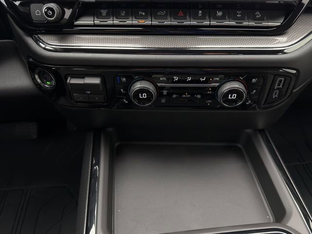 New 2026 Chevrolet Silverado 2500 ZR2 image 16