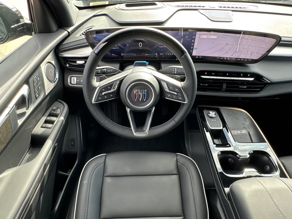 Used 2026 Buick Enclave Avenir w/ Super Cruise Package FWD image 24