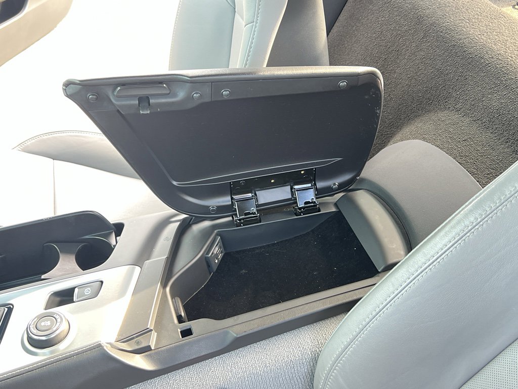 Used 2014 Chevrolet Corvette Stingray Coupe w/ Battery Protection Package image 18