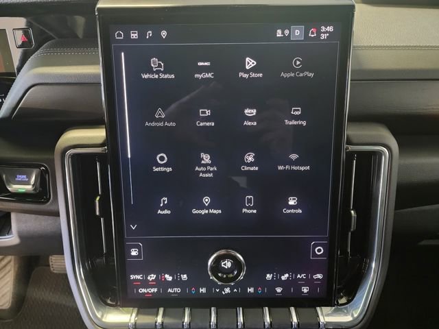 Used 2025 GMC Yukon XL Denali w/ Advanced Technology Package image 32