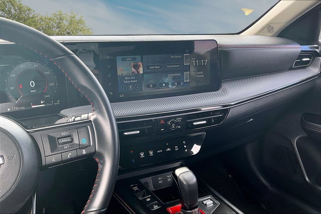 Certified 2025 Nissan Kicks SR AWD/4WD image 9