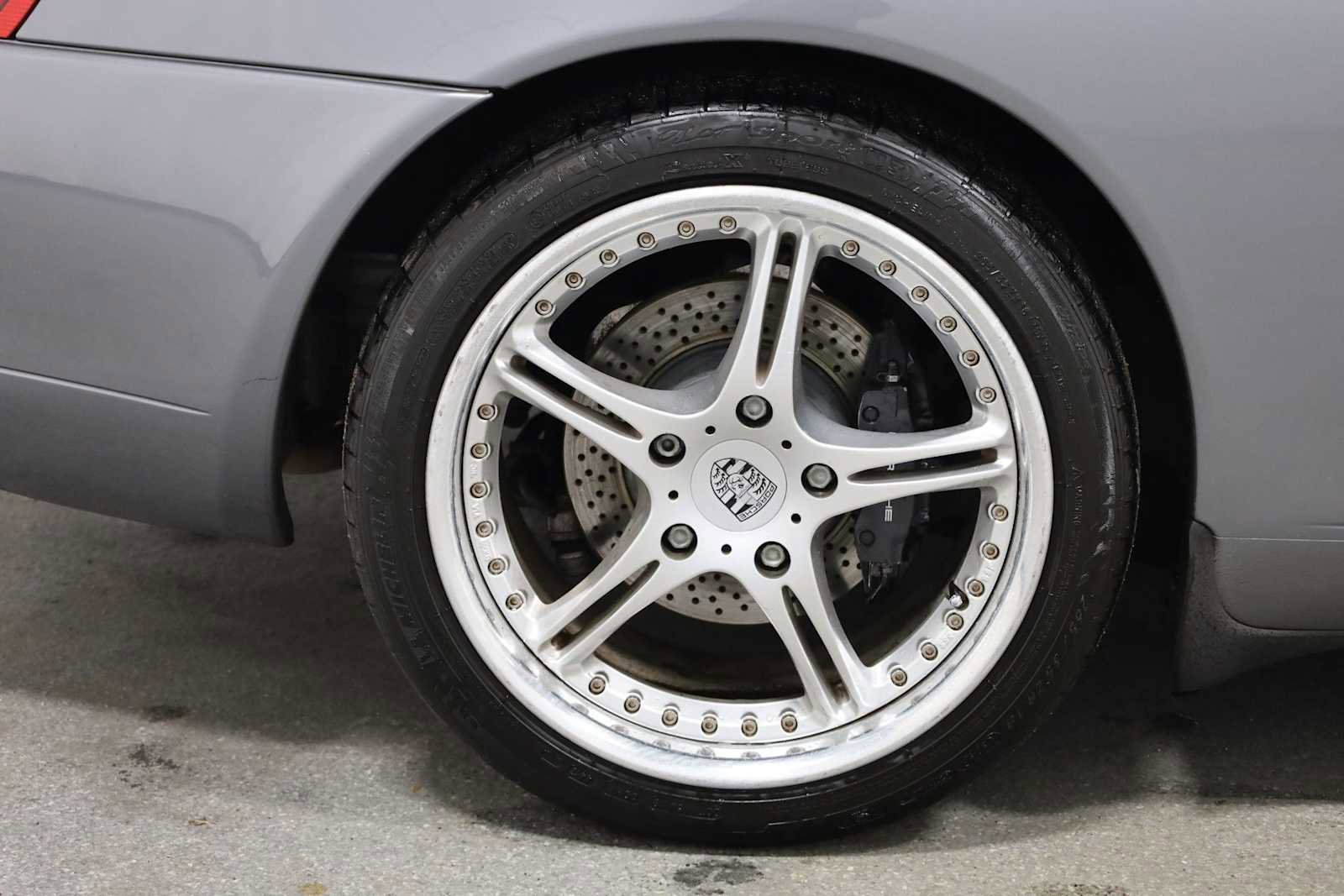 Used 2001 Porsche 911 Carrera RWD image 34