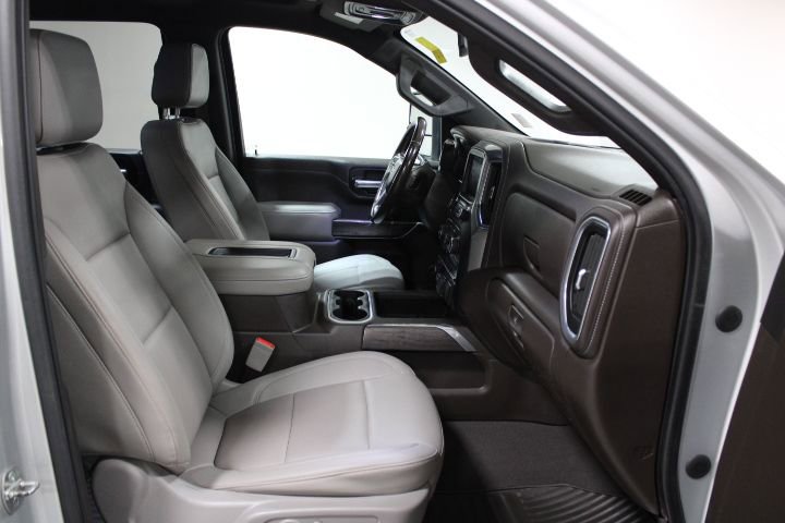 Used 2021 Chevrolet Silverado 2500 LTZ w/ LTZ Convenience Package image 23