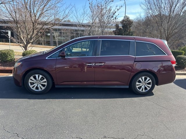 Used 2016 Honda Odyssey SE image 1