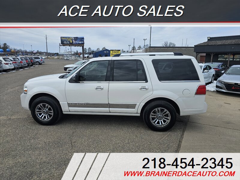 Used 2013 Lincoln Navigator 4WD w/ HD Trailer Tow Pkg image 5