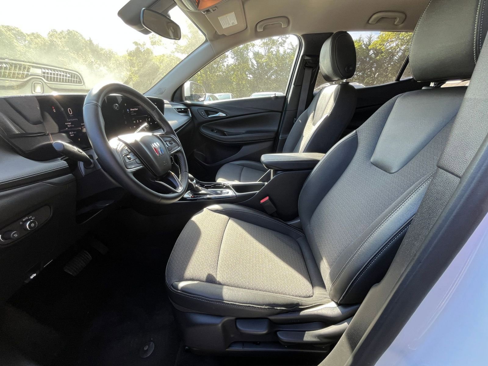 Used 2025 Buick Encore GX Preferred image 24