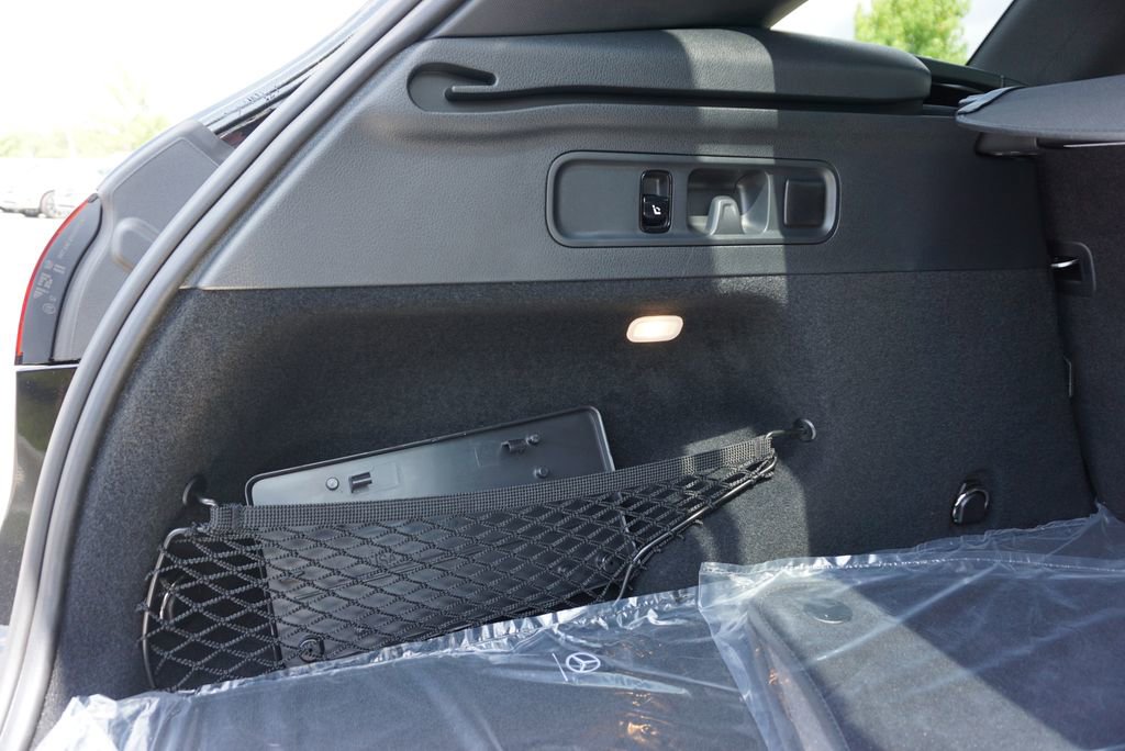 Certified 2025 Mercedes-Benz GLC 300 4MATIC image 71