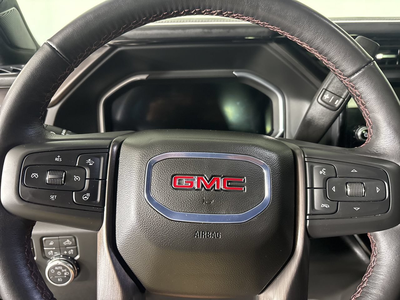 Used 2026 GMC Sierra 2500 AT4X AWD/4WD image 14
