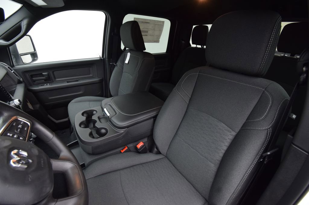 New 2026 RAM 3500 Tradesman image 36