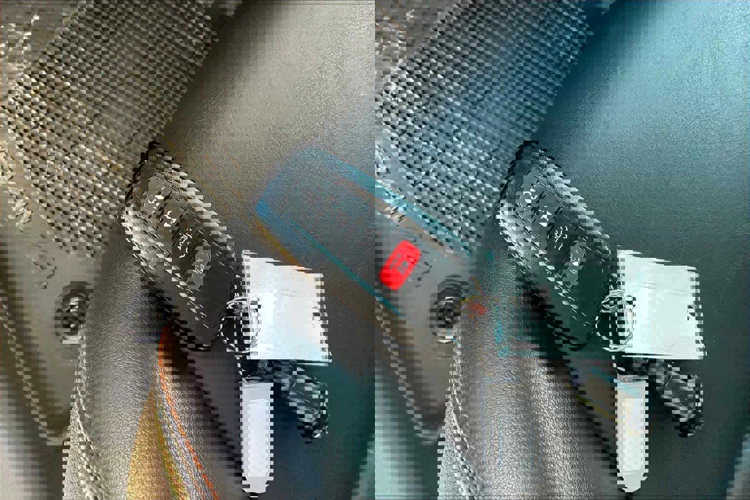 Used 2024 Toyota RAV4 Adventure w/ Convenience Package image 15