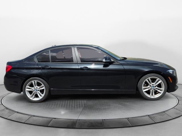 Used 2016 BMW 320i Sedan image 6