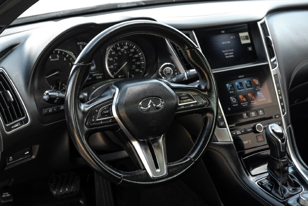 Used 2020 INFINITI Q60 3.0t Luxe AWD/4WD image 14