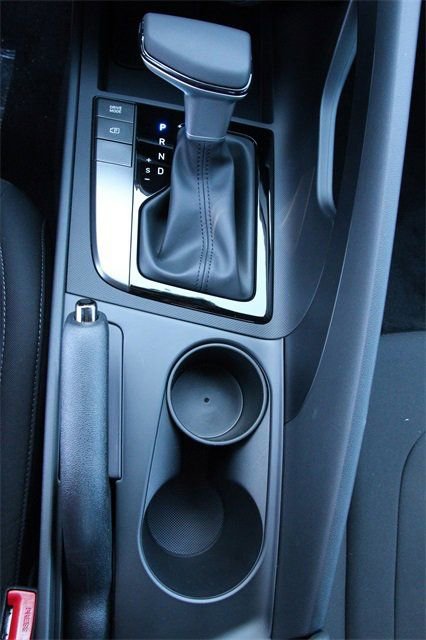 Certified 2026 Hyundai Elantra Sport image 19