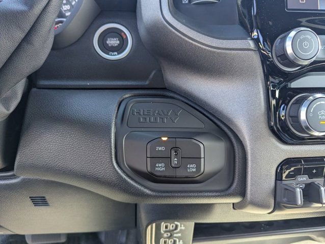 New 2026 RAM 3500 Tradesman w/ Chrome Appearance Group A AWD/4WD image 15