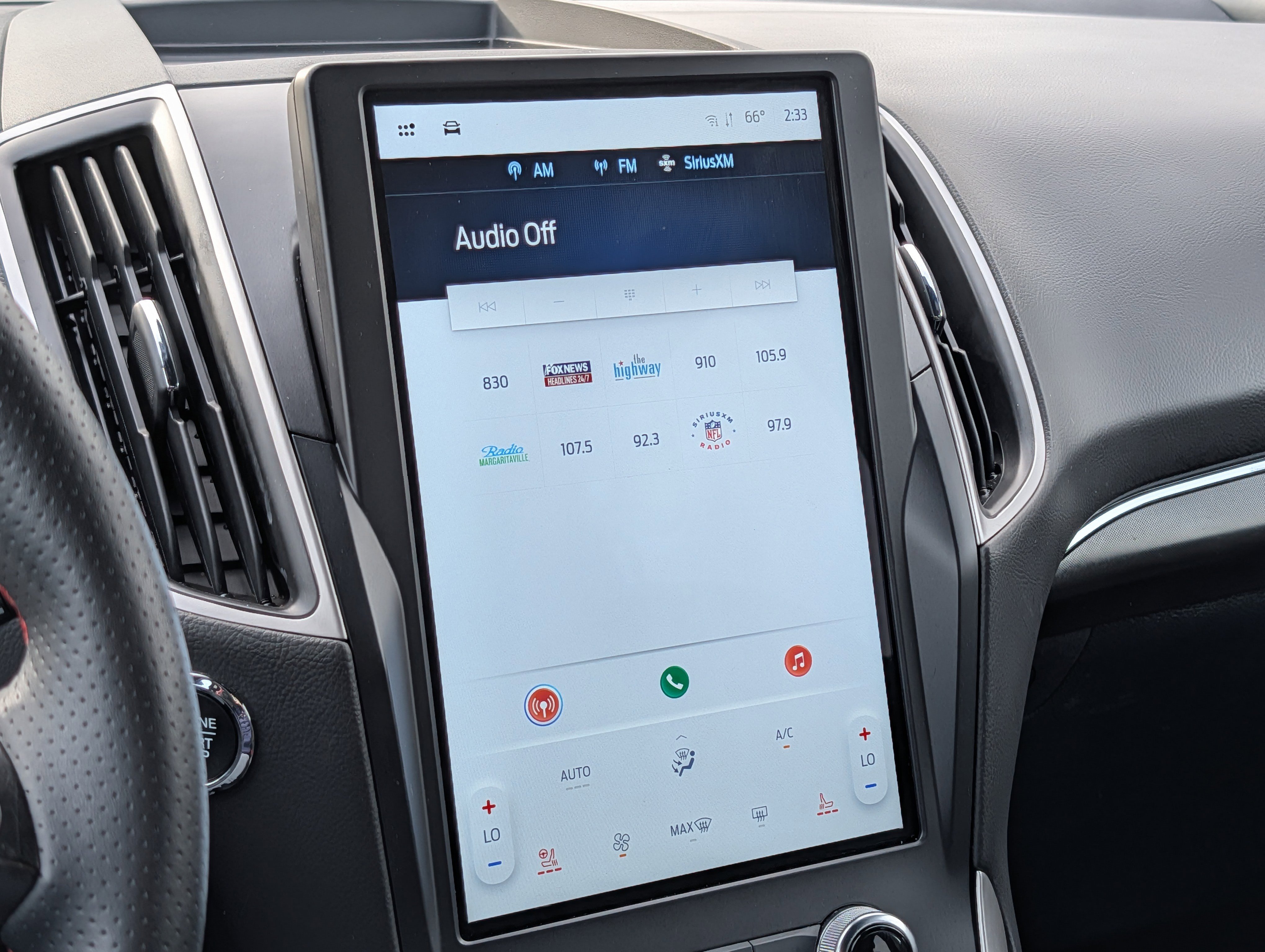 Used 2024 Ford Edge ST-Line image 19