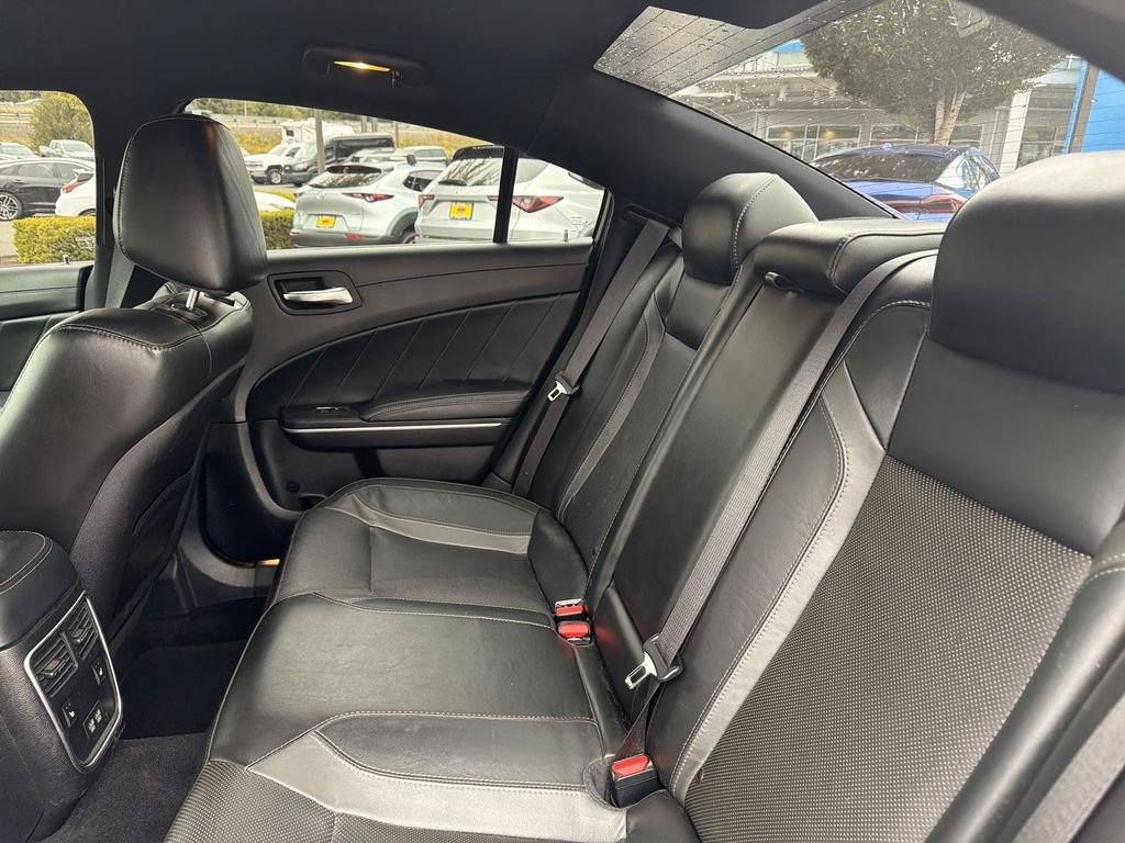 Used 2019 Dodge Charger SXT w/ Plus Group AWD/4WD image 25