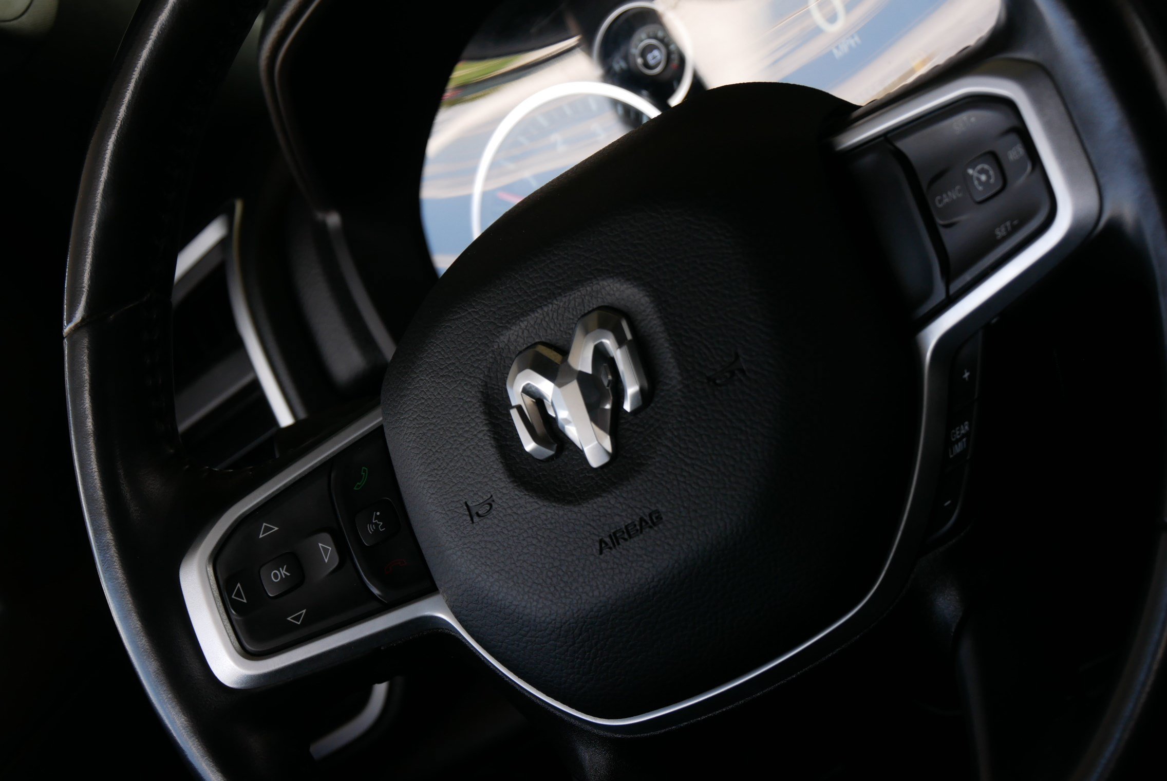 Used 2023 RAM 1500 Big Horn AWD/4WD image 25