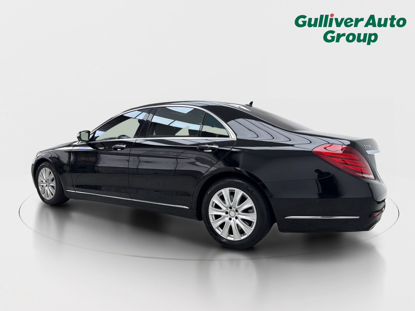 Used 2015 Mercedes-Benz S 550 Sedan image 4