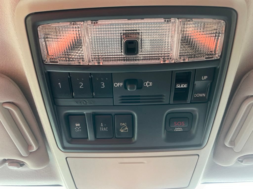 Used 2019 Toyota 4Runner Limited AWD/4WD image 27