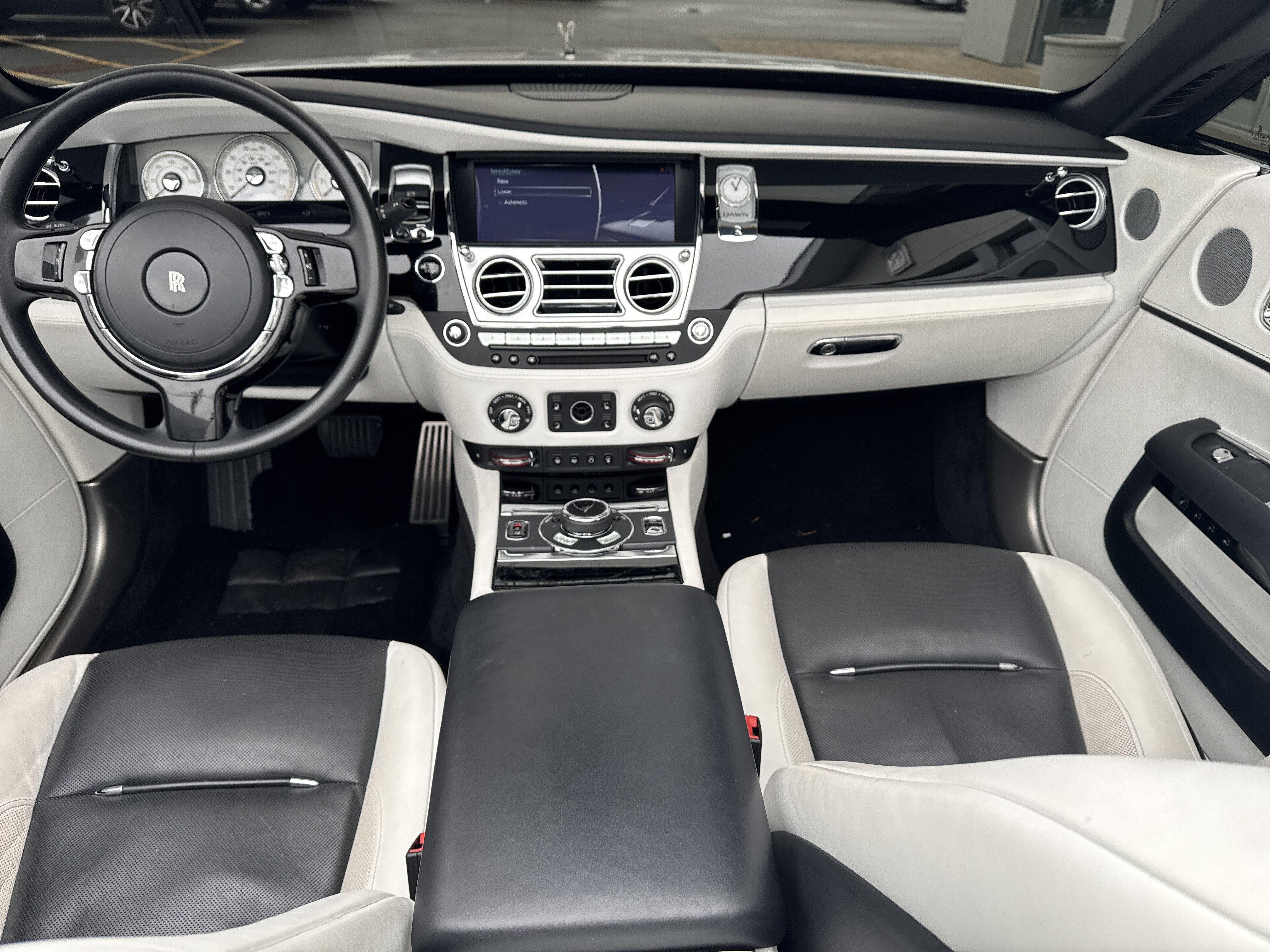 Certified 2021 Rolls-Royce Dawn image 4