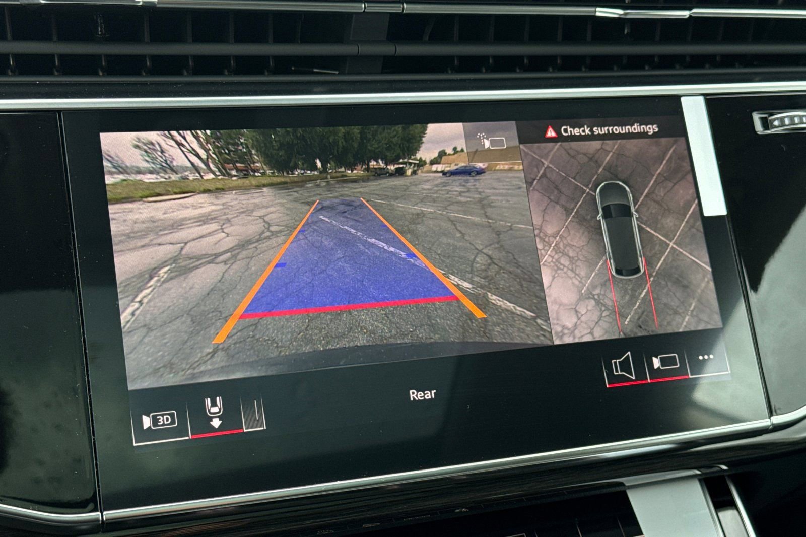 New 2026 Audi Q8 Premium Plus image 17