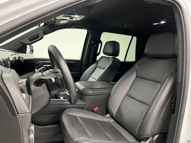 Used 2025 Chevrolet Tahoe Z71 image 22