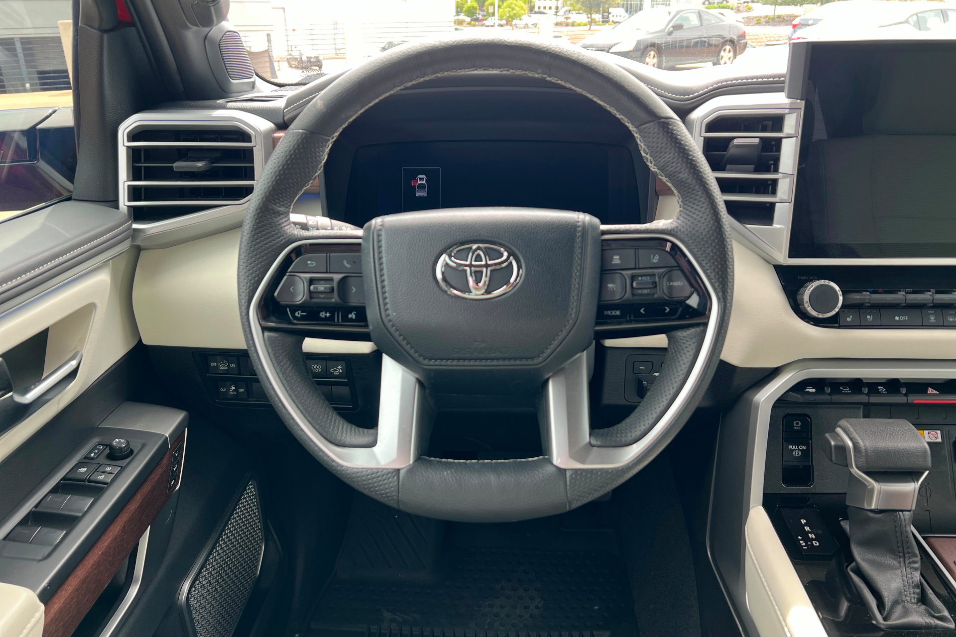 Used 2024 Toyota Tundra Capstone AWD/4WD image 13