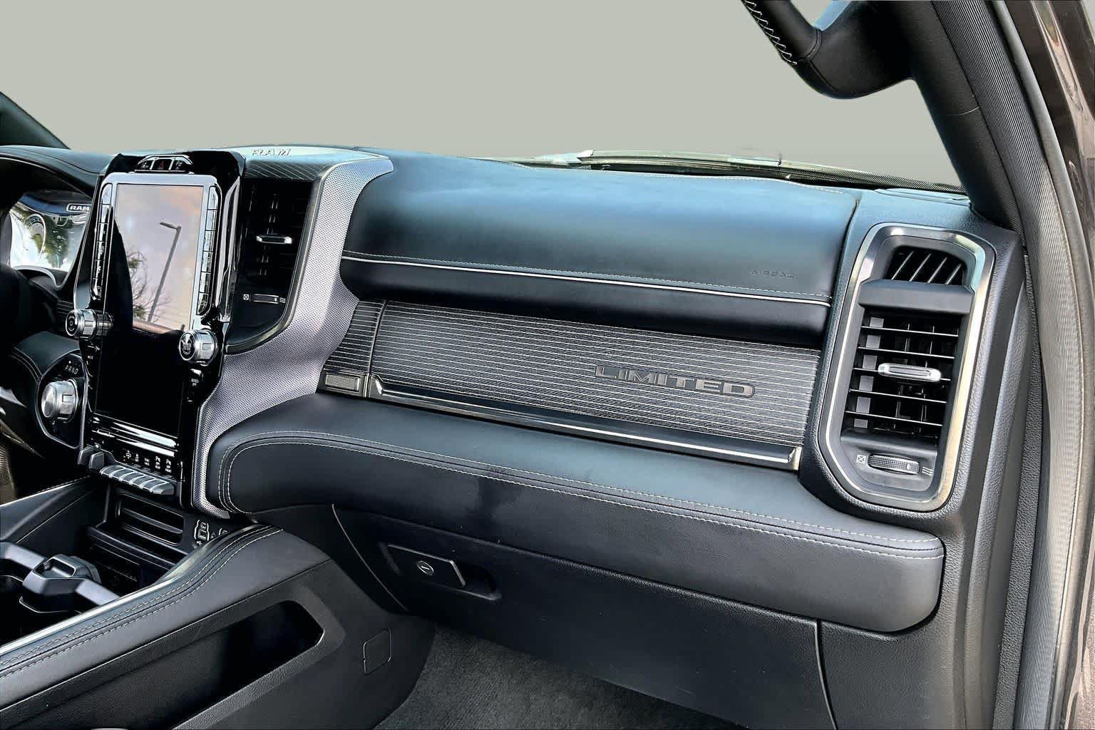 Used 2020 RAM 1500 Limited AWD/4WD image 19