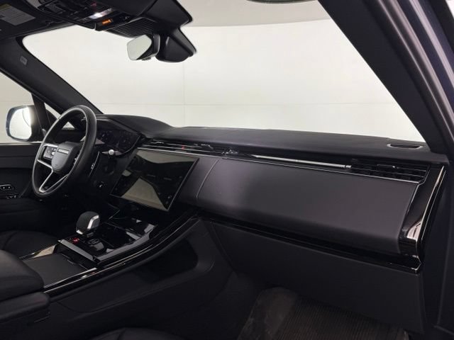 Certified 2024 Land Rover Range Rover Sport SE AWD/4WD image 17